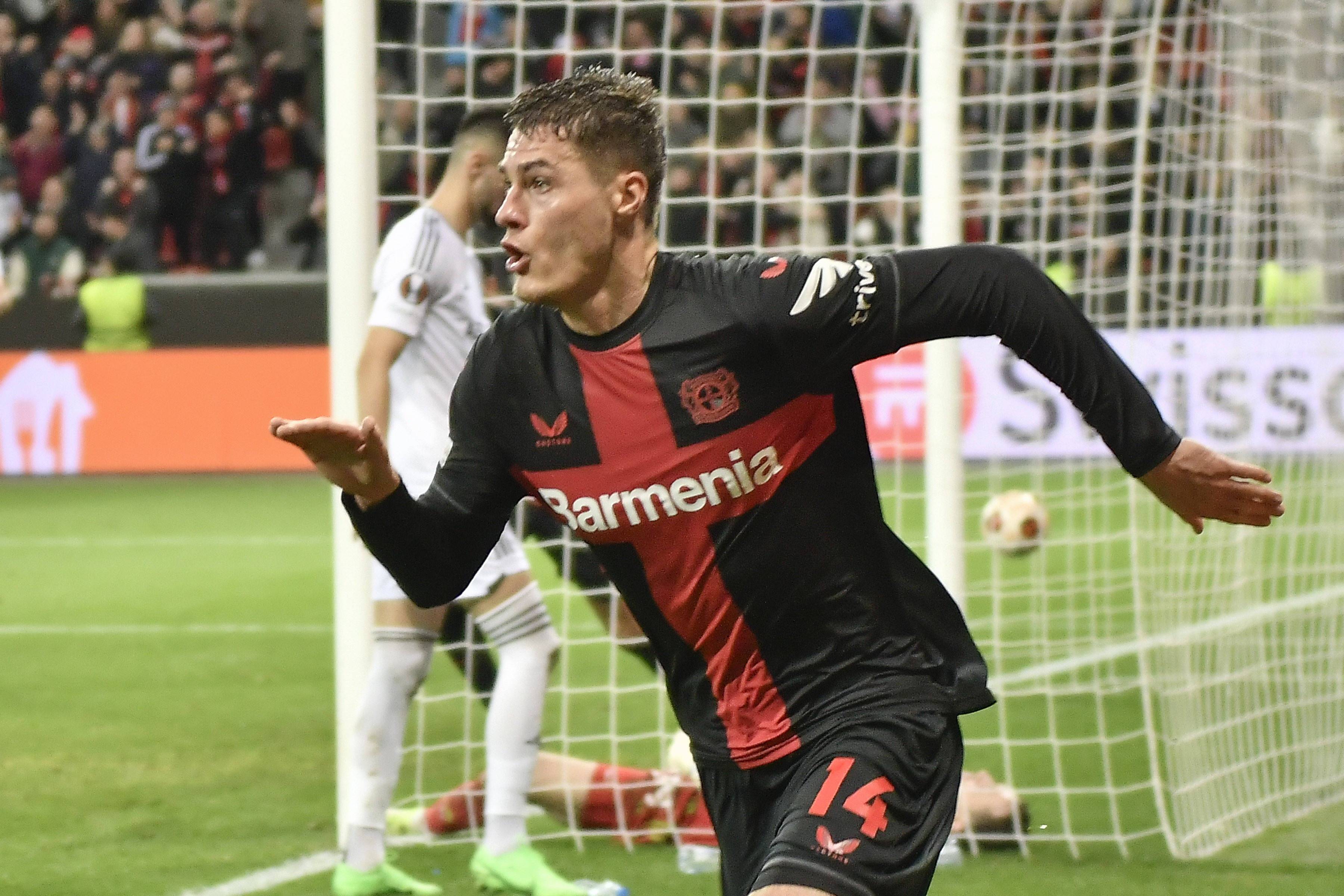 包含西汉姆今晚状态回暖，志在欧联名次提升，球迷炸锅，球队文化再被提及的词条-AYX SPORTS