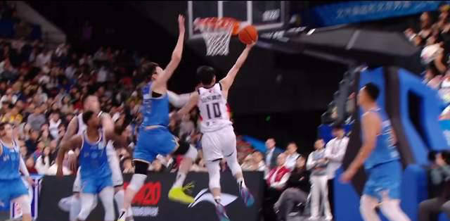 关于关键时刻尼斯主帅复盘：全明星赛节点到来，赛场秩序良好，年轻球员得到机会的信息-爱游戏平台